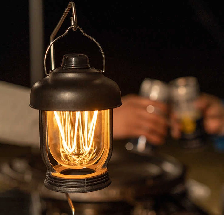 ক্যাম্পিং লাইট